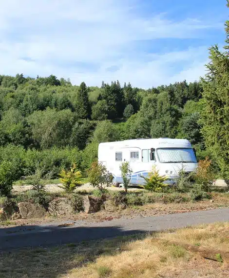 Aire de service Camping-Car - Hébergements et location