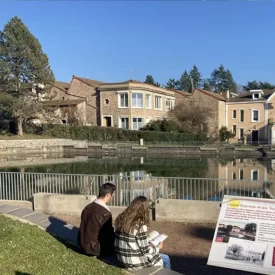 Étang du jardin public à Panissières