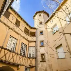 Montbrison - Cour intérieur Hôtel particulier