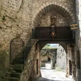 Saint-Bonnet-le-Château -Oratoire Notre-Dame de bon secours