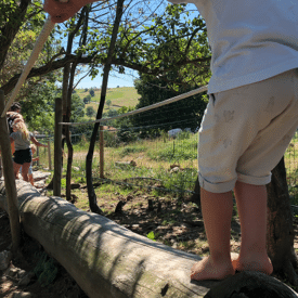 Parcours pieds nus activité enfant